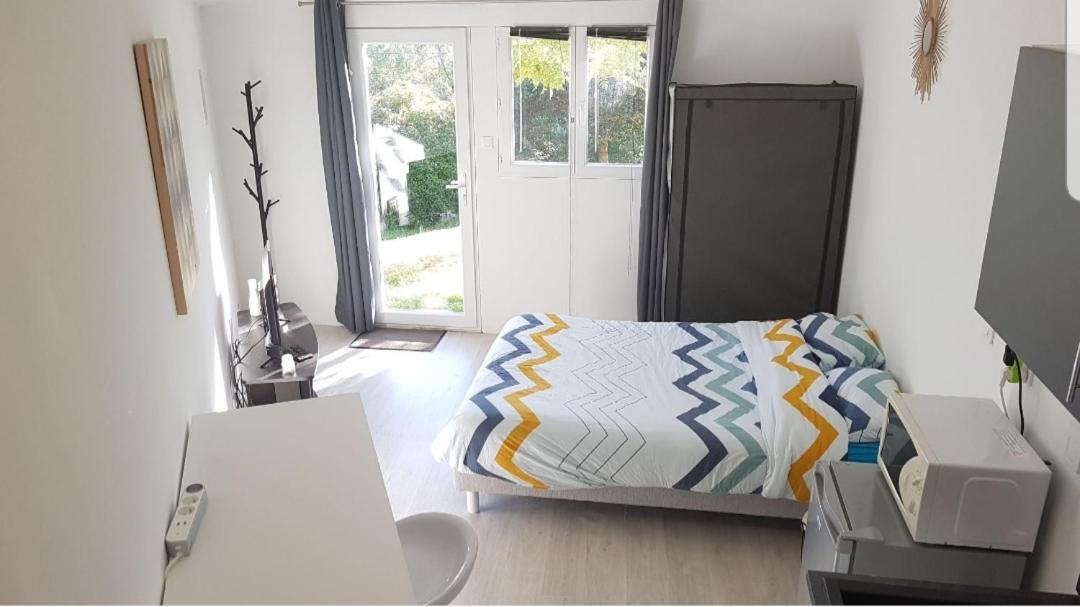 Studio Cozy Tout Confort Chez L'Habitant Apartment La Roche-sur-Yon Luaran gambar